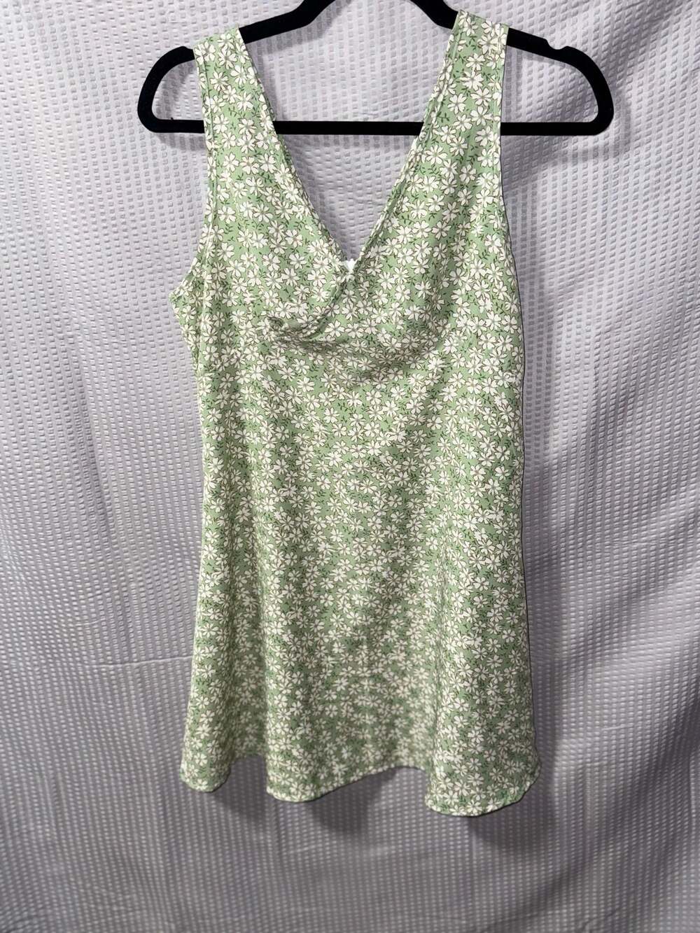 Reformation Calix V-Neck Mini Dress in Mento Green Floral - Picture 1 of 2